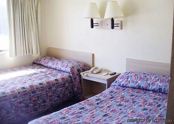 Rodeway Inn 멤피스 외부 사진