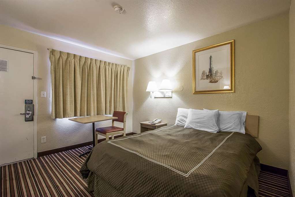 Rodeway Inn 멤피스 객실 사진