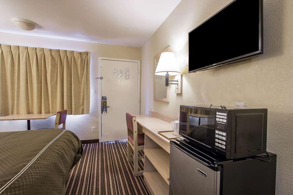 Rodeway Inn 멤피스 객실 사진